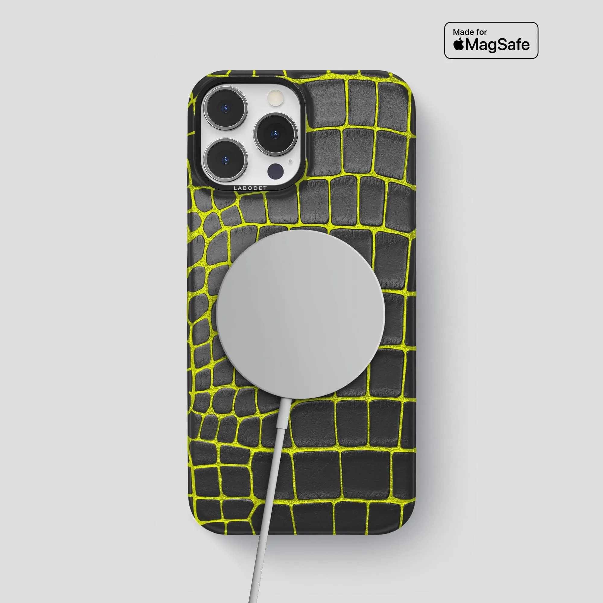 Classic Case For iPhone 14 Pro Max In Luminescent Alligator