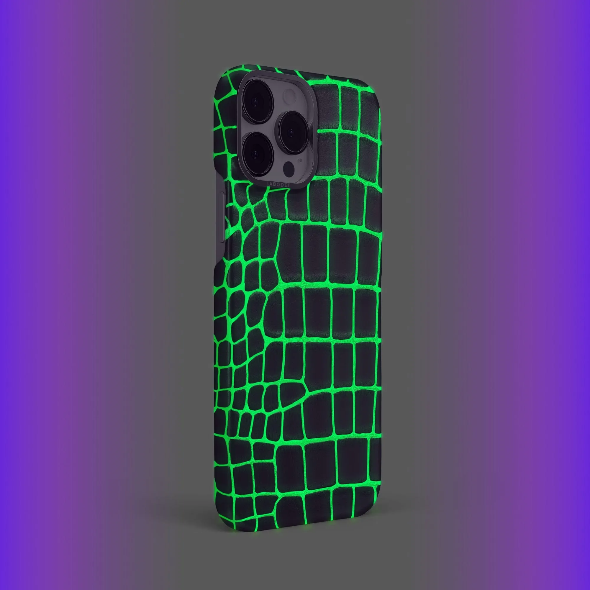 Classic Case For iPhone 14 Pro Max In Luminescent Alligator