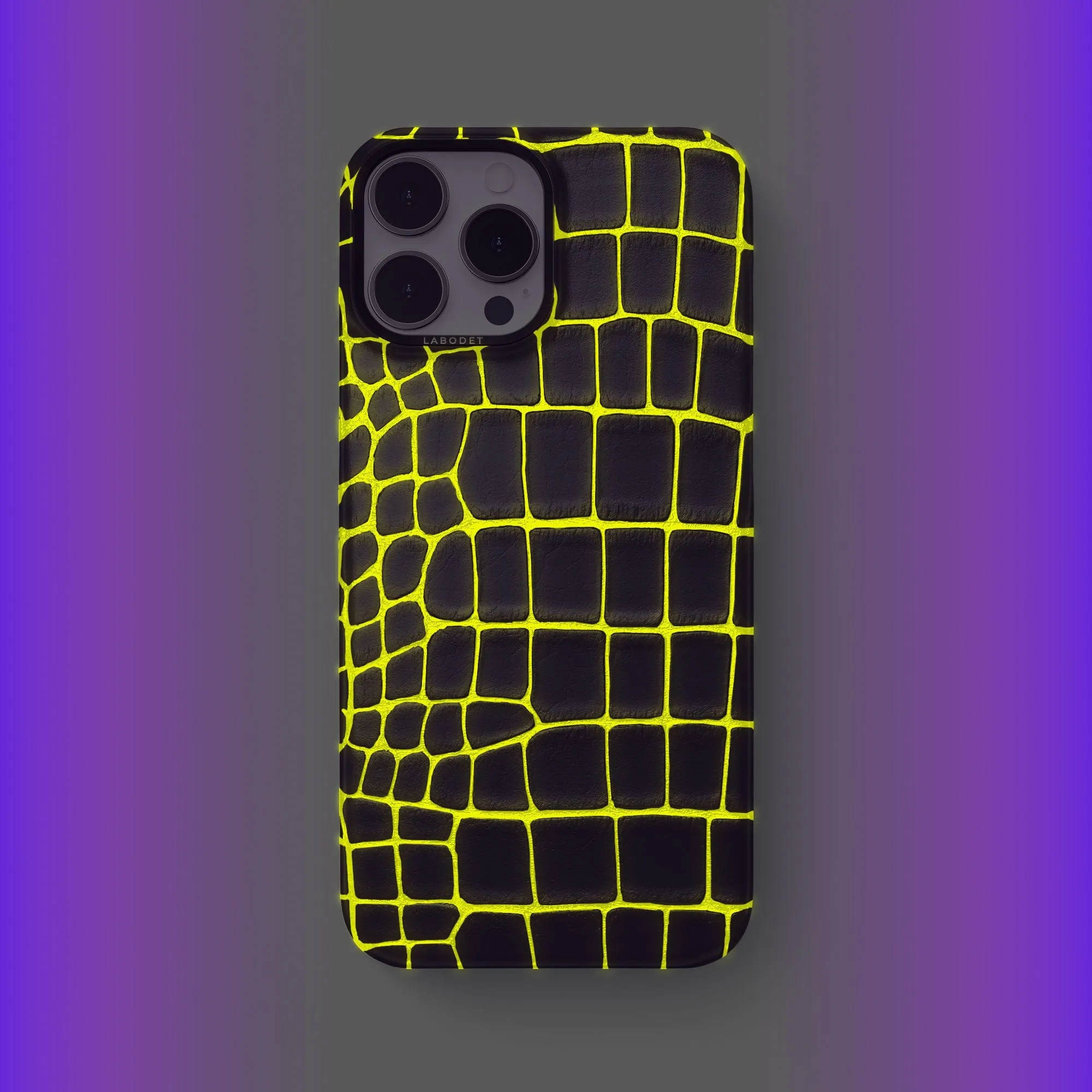 Classic Case For iPhone 14 Pro Max In Luminescent Alligator