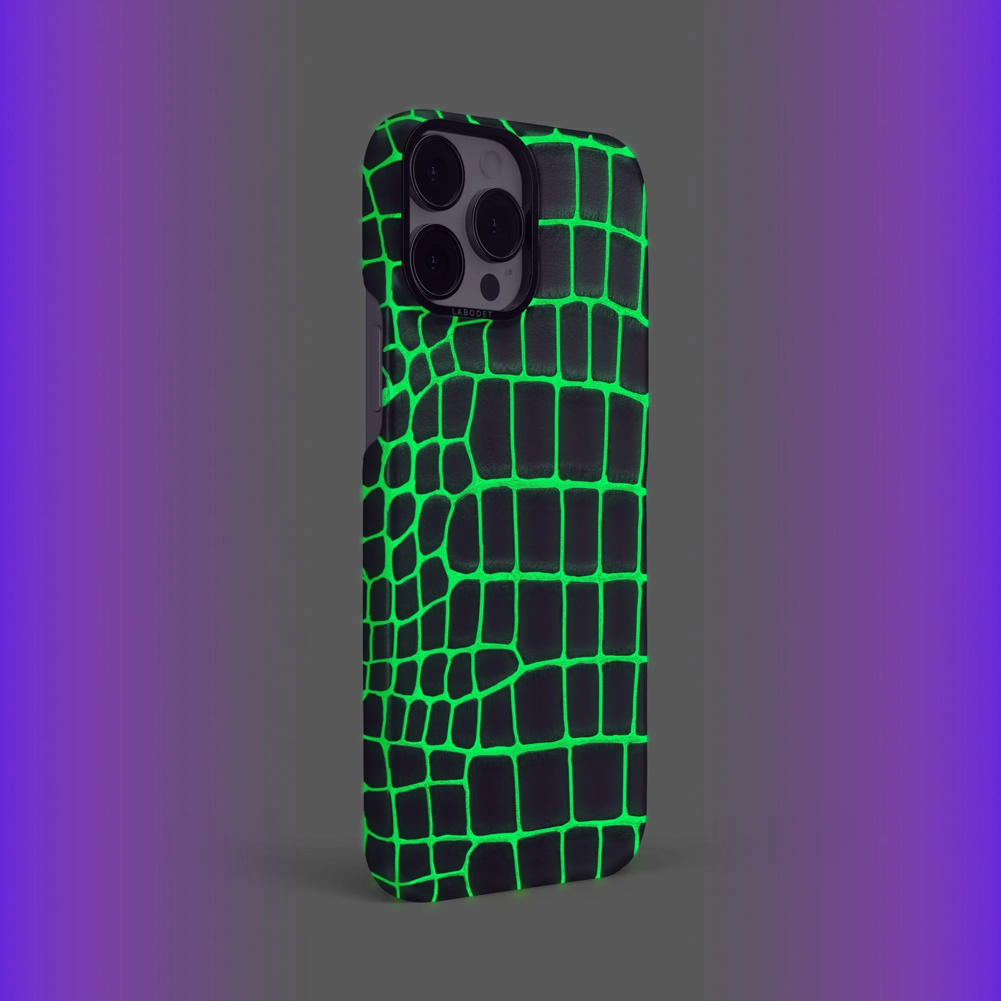 Classic Case For iPhone 14 Pro Max In Luminescent Alligator