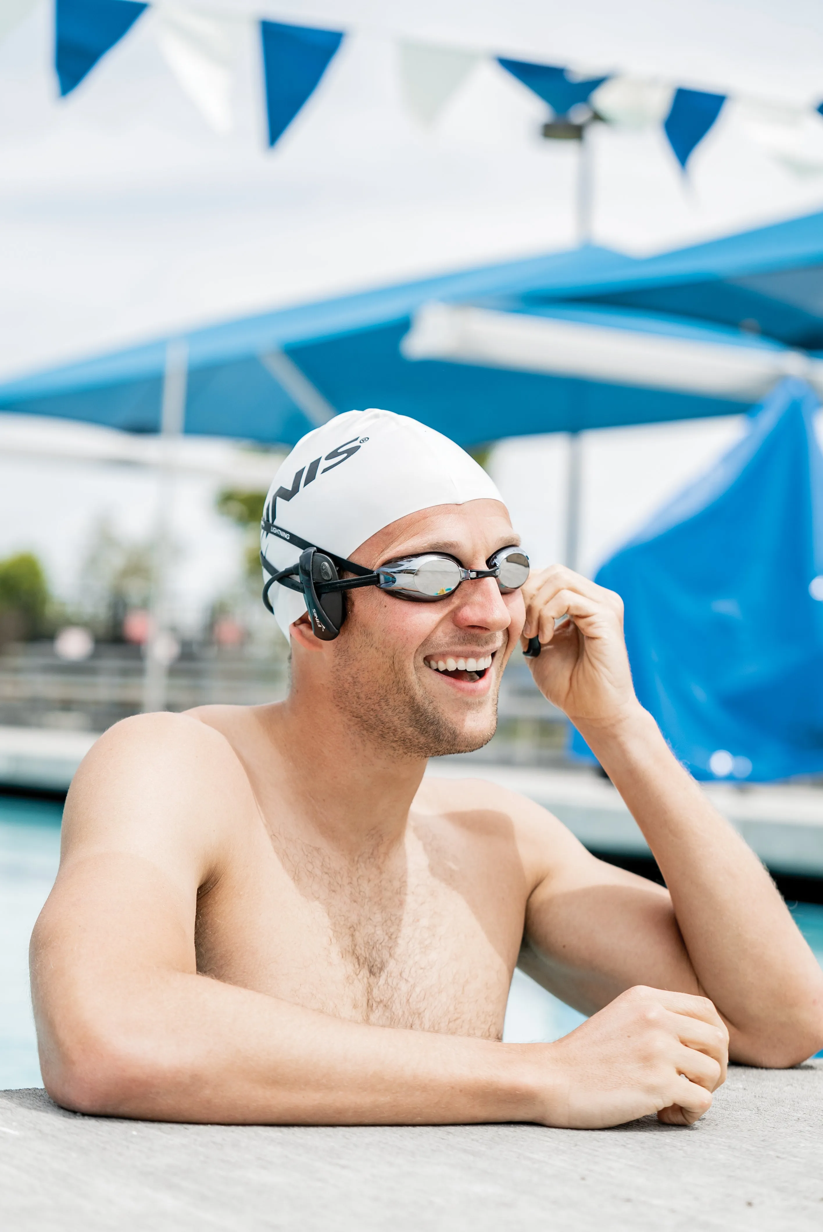 FINIS STREAM | BLUETOOTH SWIM HEADPHONES