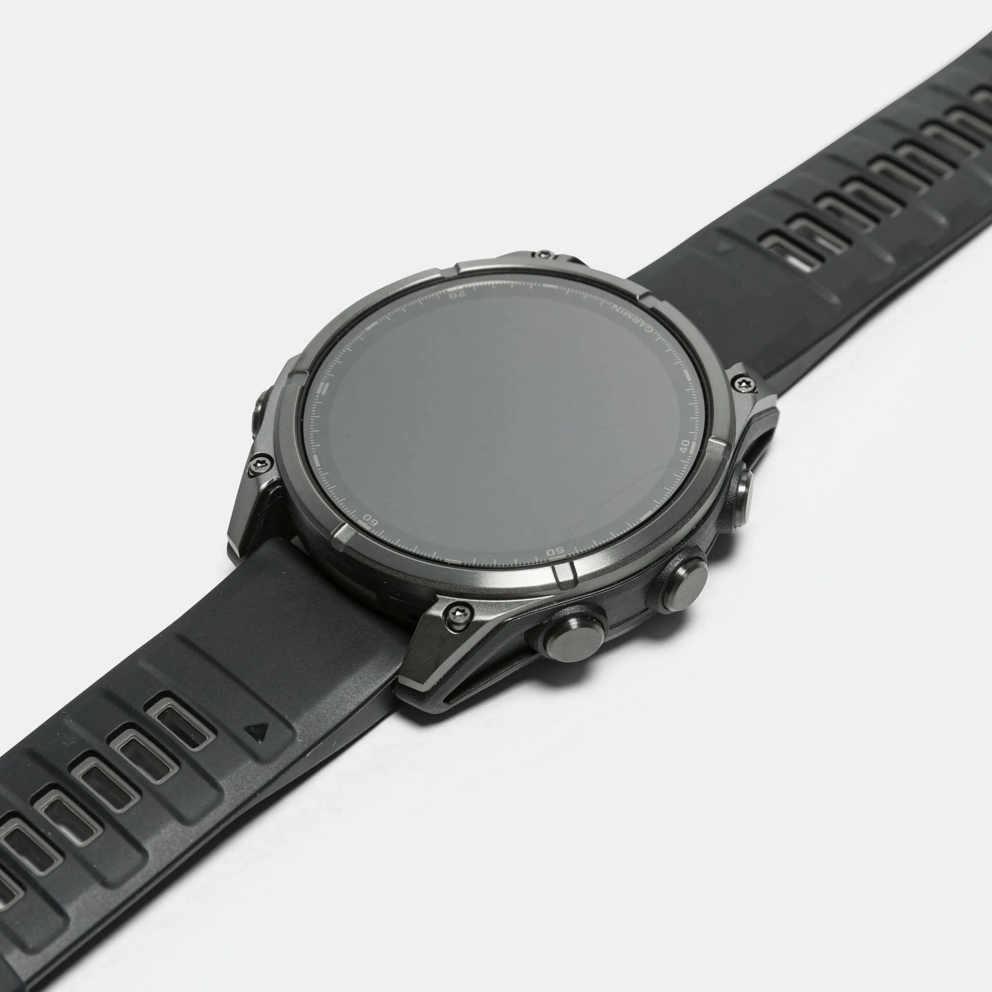 fēnix® 8 - 47mm  AMOLED - Sapphire/Carbon Grey DLC Titanium w/Black-Pebble Grey Silicone Band