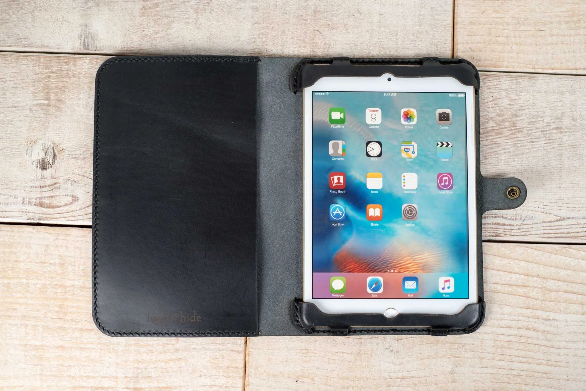 iPad Mini 1 / 2 / 3 Classic Leather Tablet Case