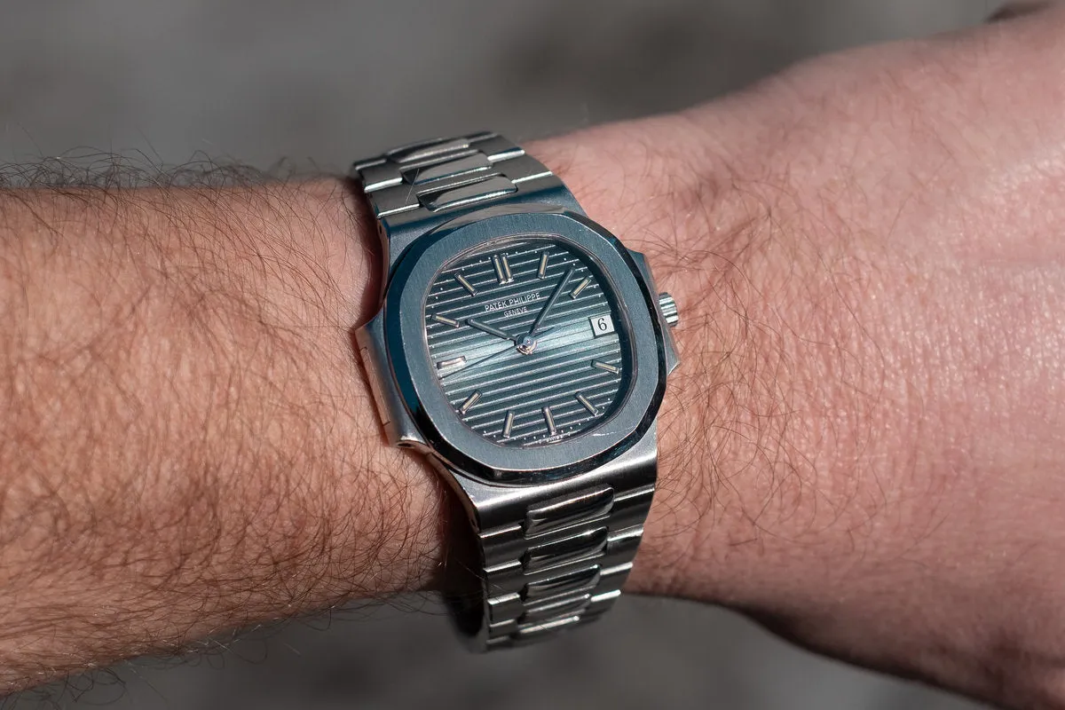 Patek Philippe Nautilus 3800 /1A with Blue Sigma Dial