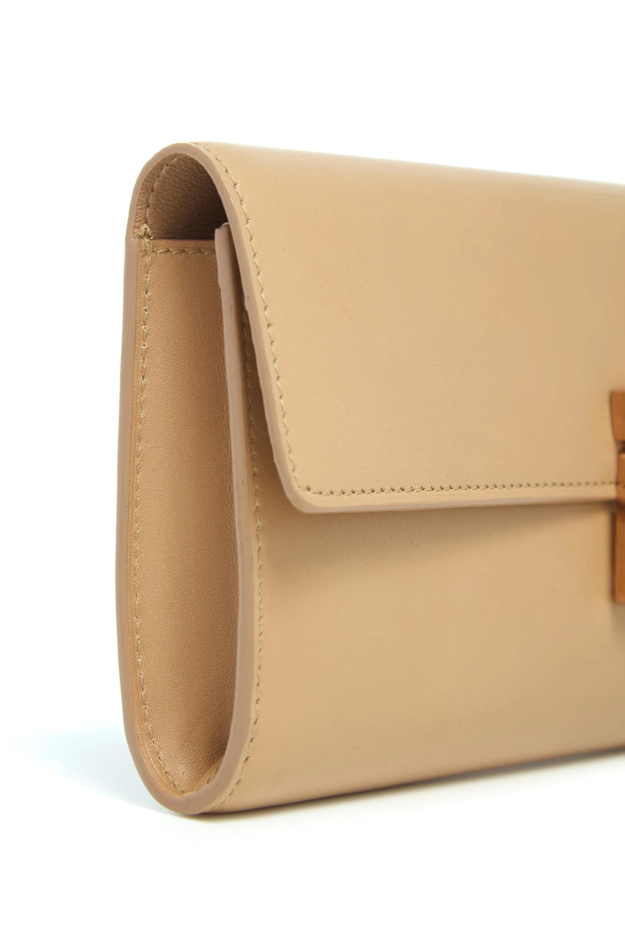 Phone Wallet in Nude Leather