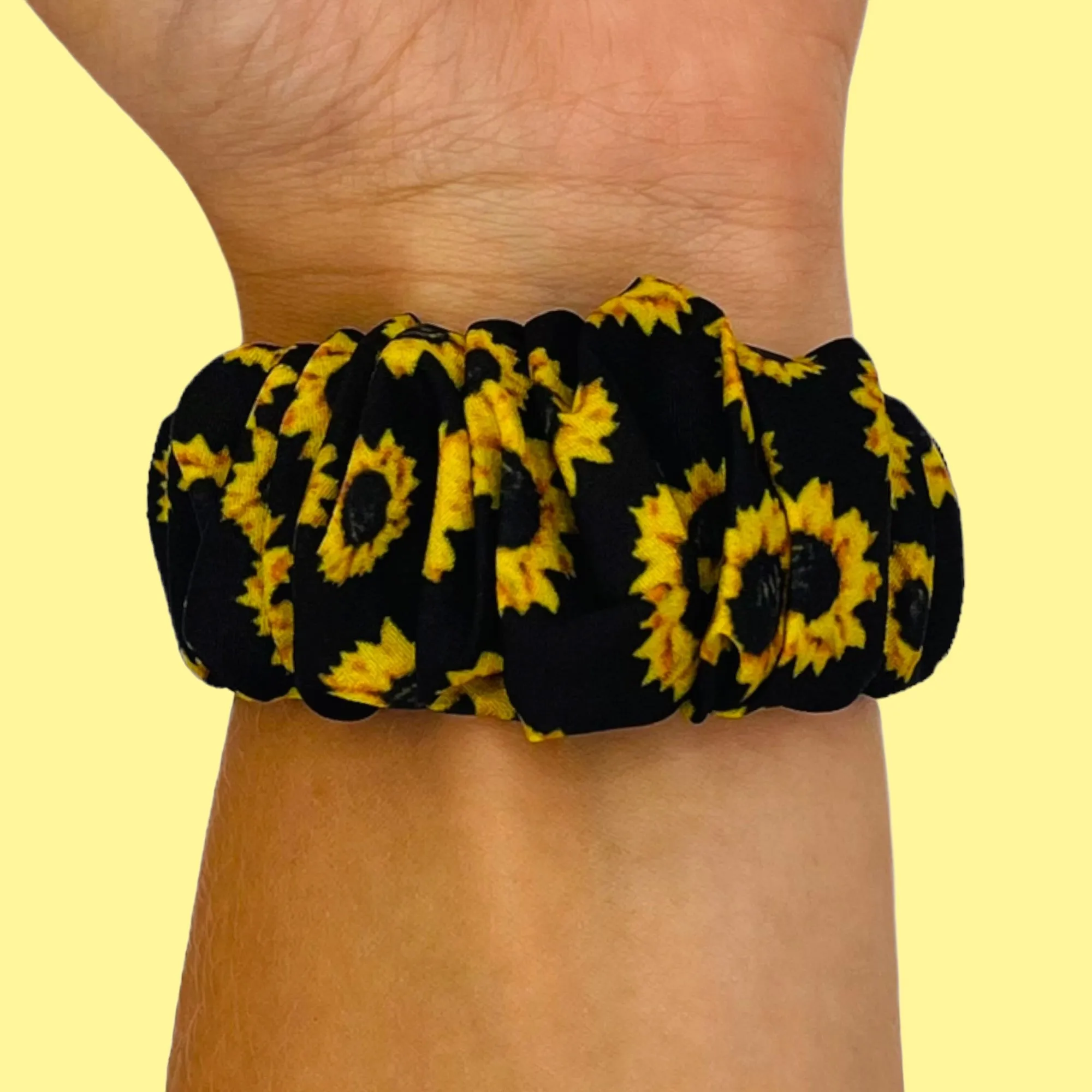 Scrunchies Watch Straps Compatible with the Samsung Galaxy Watch 7 (44mm)