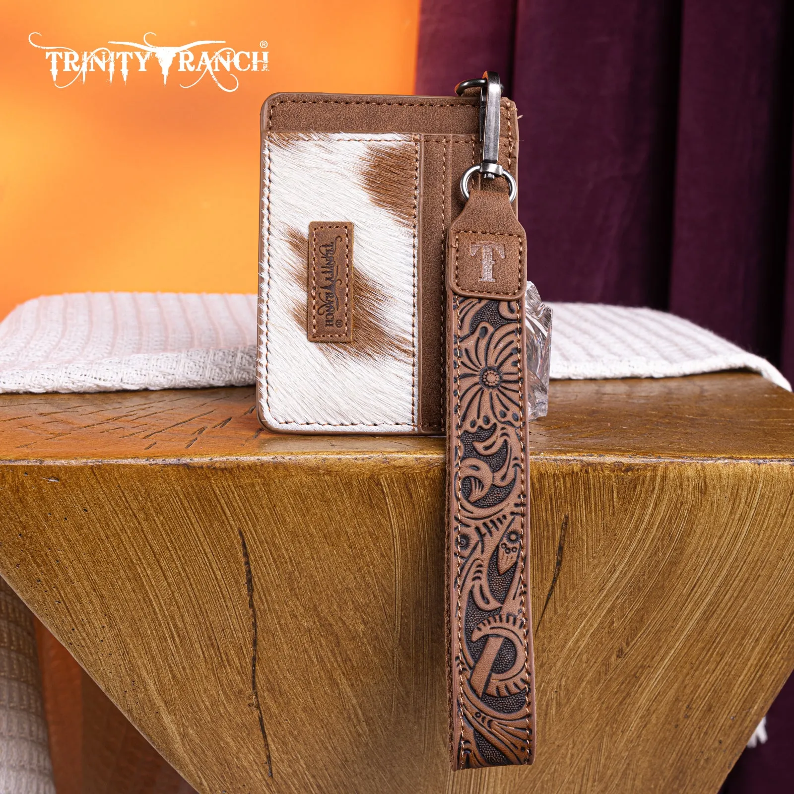 TR182-W008  Trinity Ranch Hair-On Cowhide Collection Key Ring Card Case - Brown