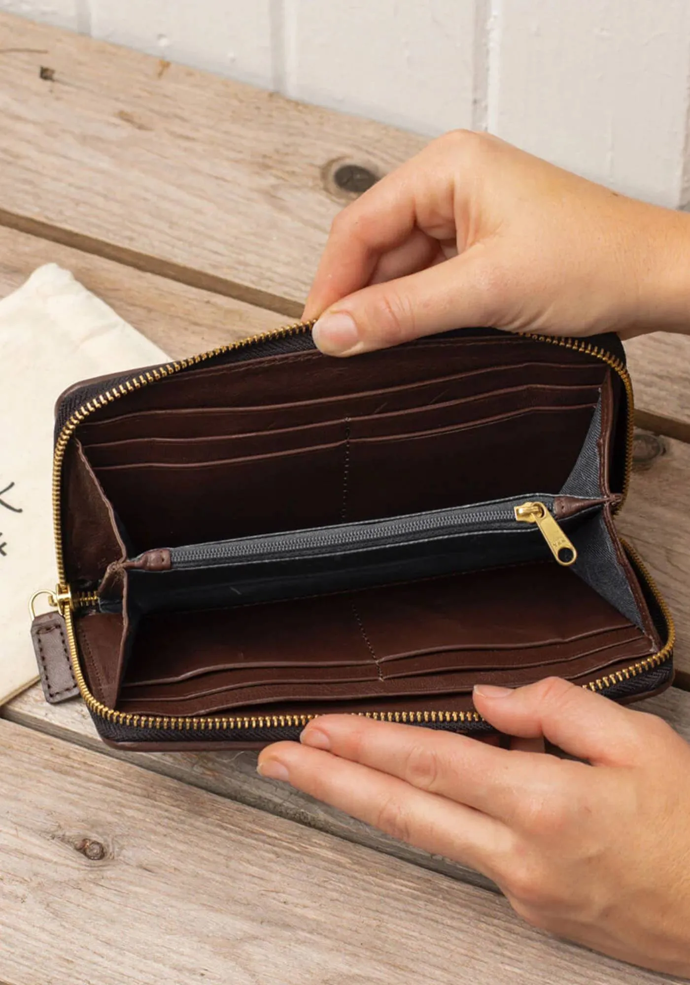 Zip Wallet